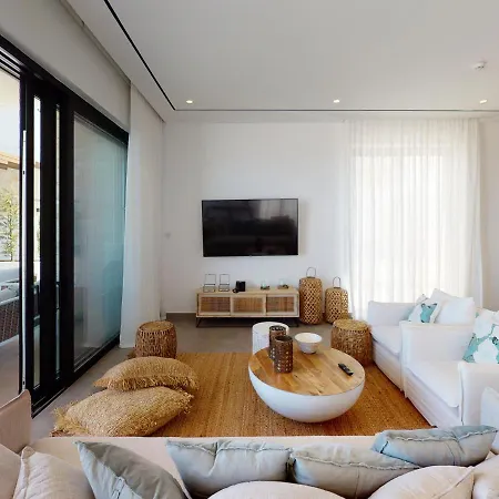 Βίλα Sea-View Beach Villa Melpomeni At Periyiali Konnos Resort Πρωταράς